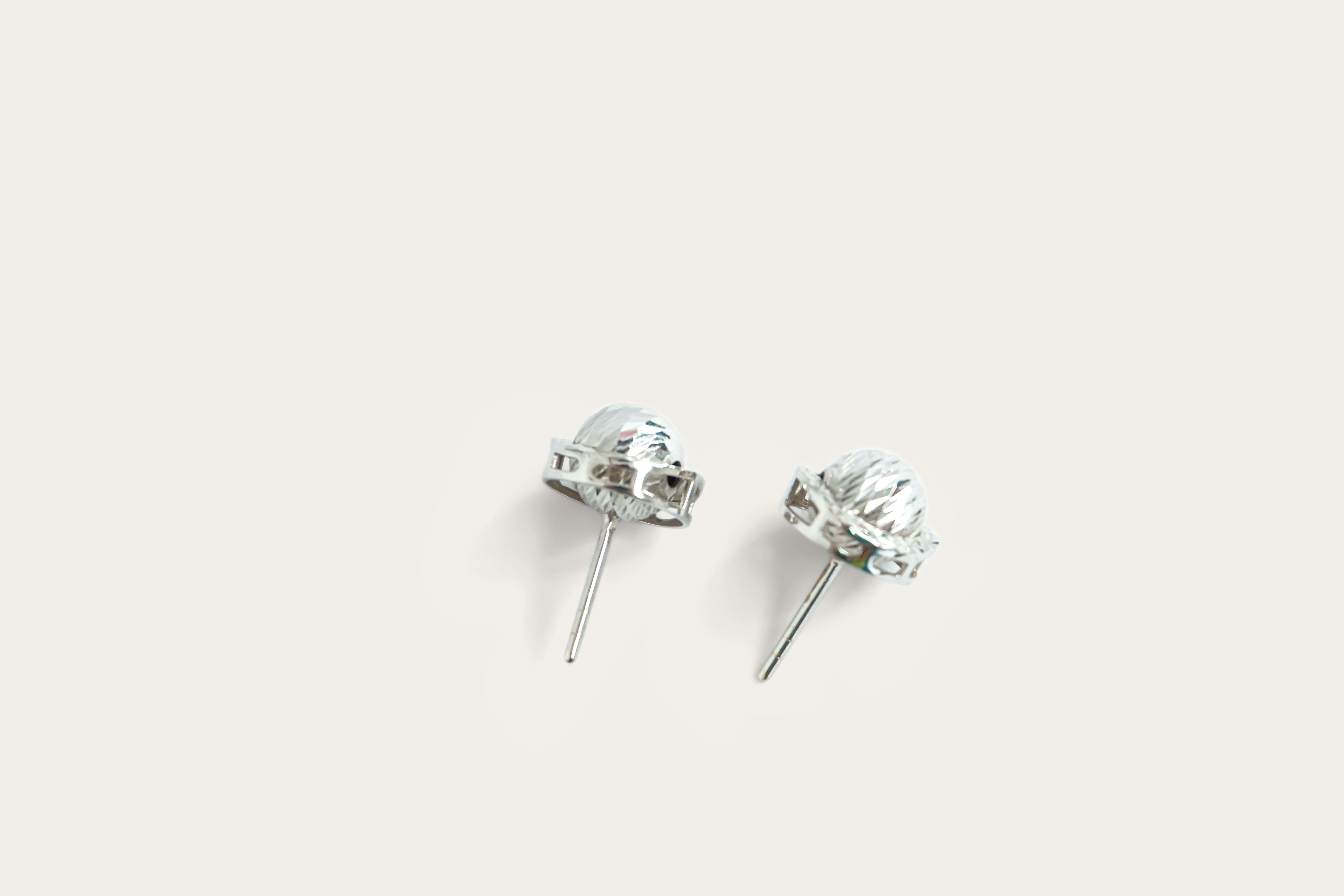 Diamond-cut Ball Gold Studs