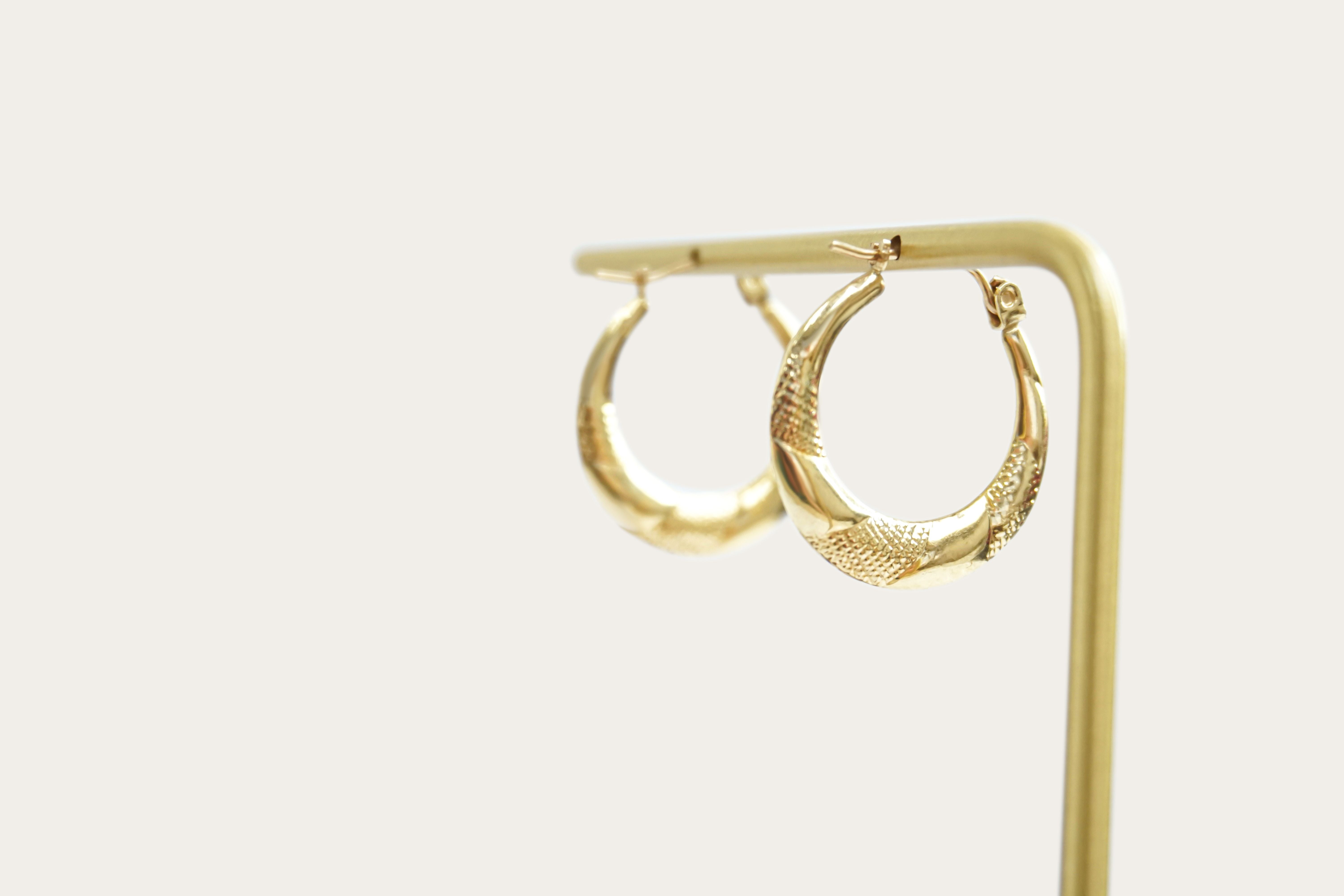 Textured Hoop gold Earrings Saddlebacks