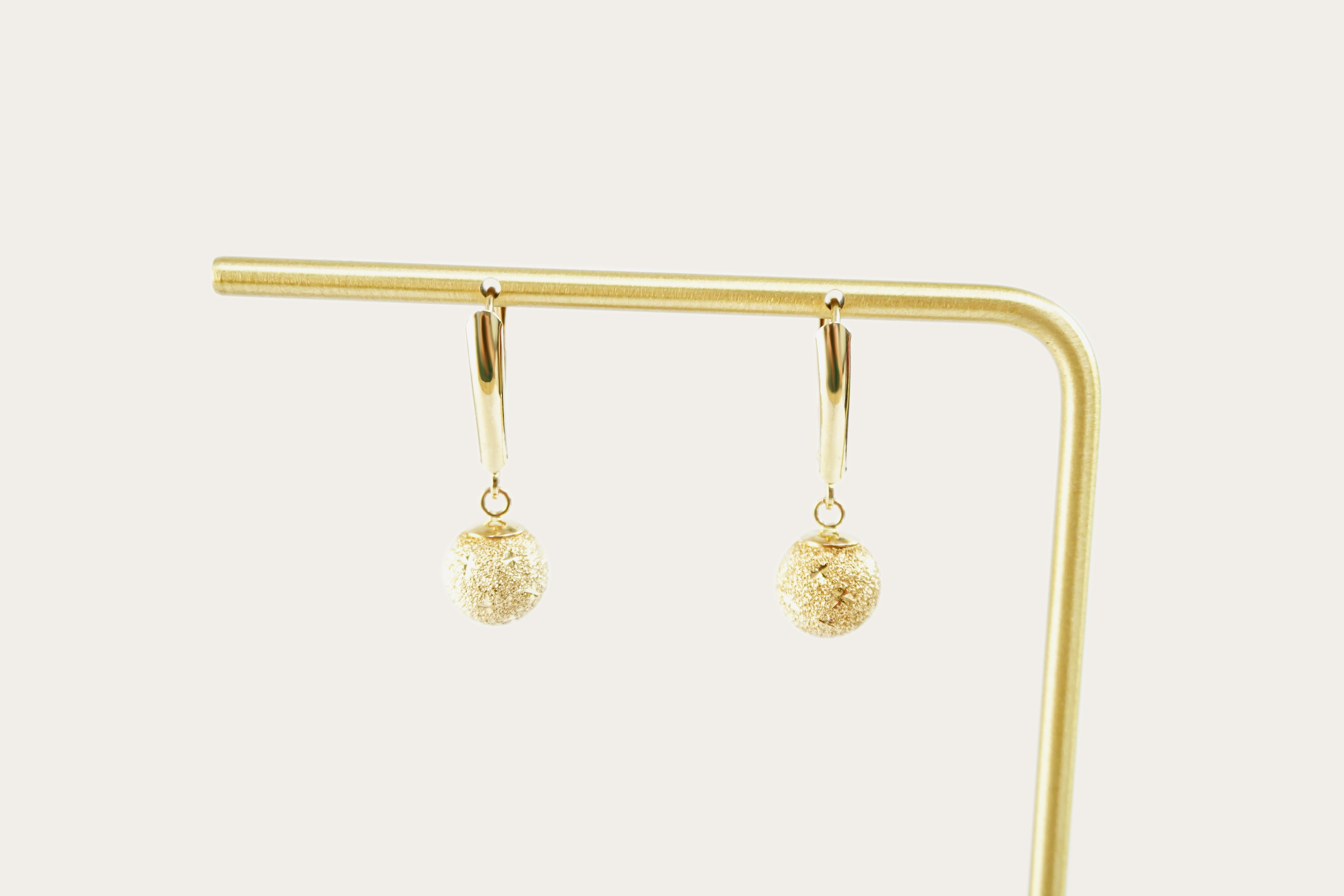 Textured Ball Drop Earrings Leverback